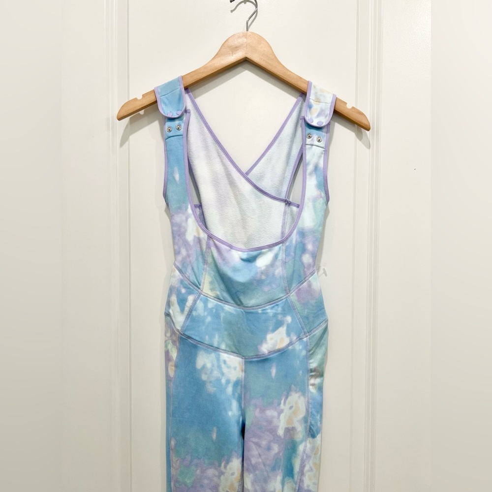 FREE PEOPLE Movement You Know It Base Onesie Printed - Picture 4 of 13